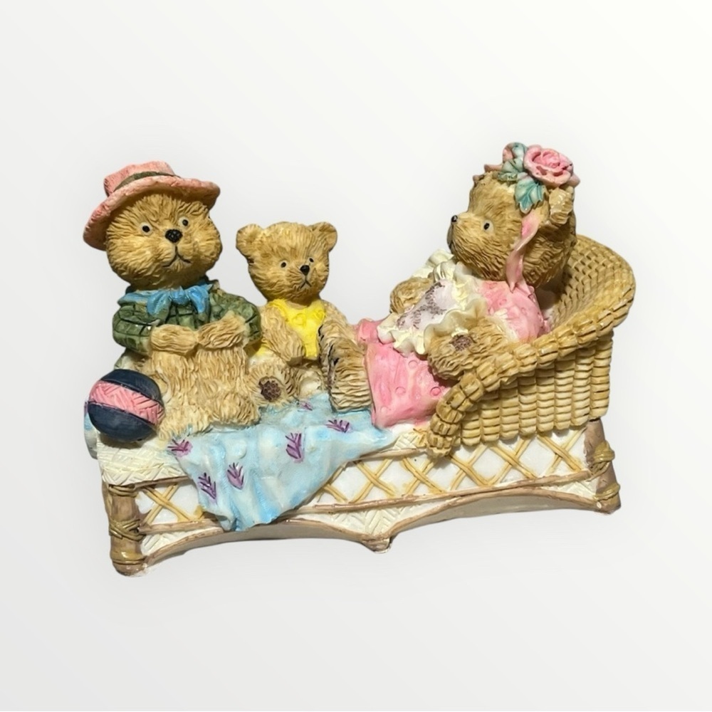 Vintage Teddy Bear Family Figurine 3 bears
